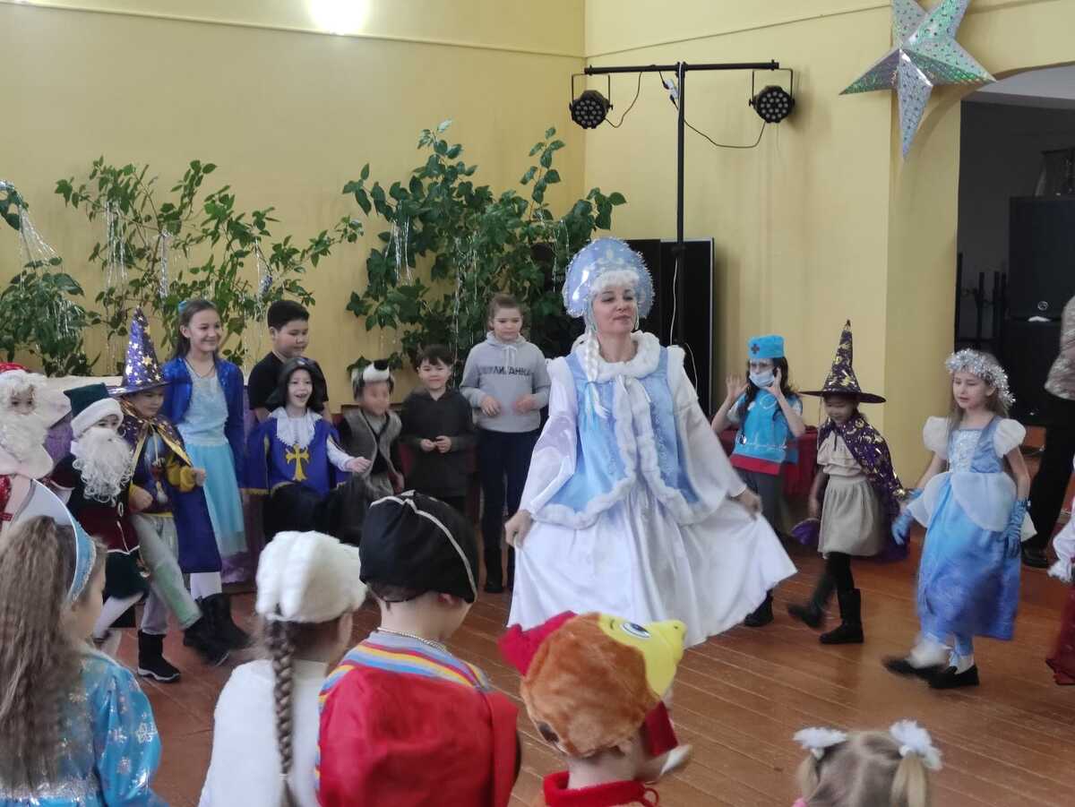 В Оренбургской области для детей организовали волшебный новогодний праздник