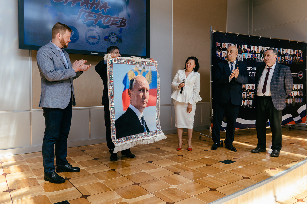 Проект «Многонациональная Россия — страна Героев»! Часть 1. Герои из Оренбуржья Проект «Многонациональная Россия — страна Героев»! Часть 1. Герои из Оренбуржья