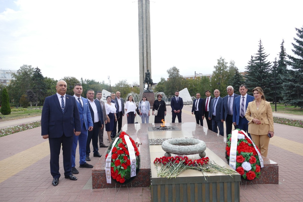 В Калуге завершился III этап реализации проекта «Многонациональная Россия — страна Героев» В Калуге завершился III этап реализации проекта «Многонациональная Россия — страна Героев»